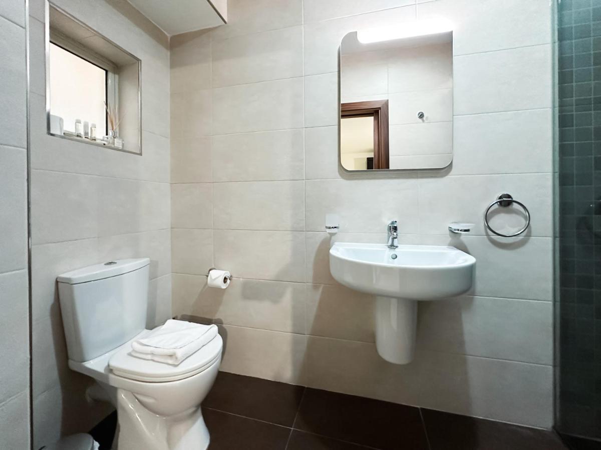 Modern Central 2Br Flat In Valletta By Arcobnb Exterior photo