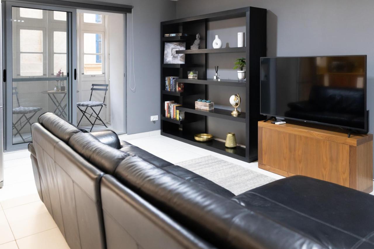 Modern Central 2Br Flat In Valletta By Arcobnb Exterior photo