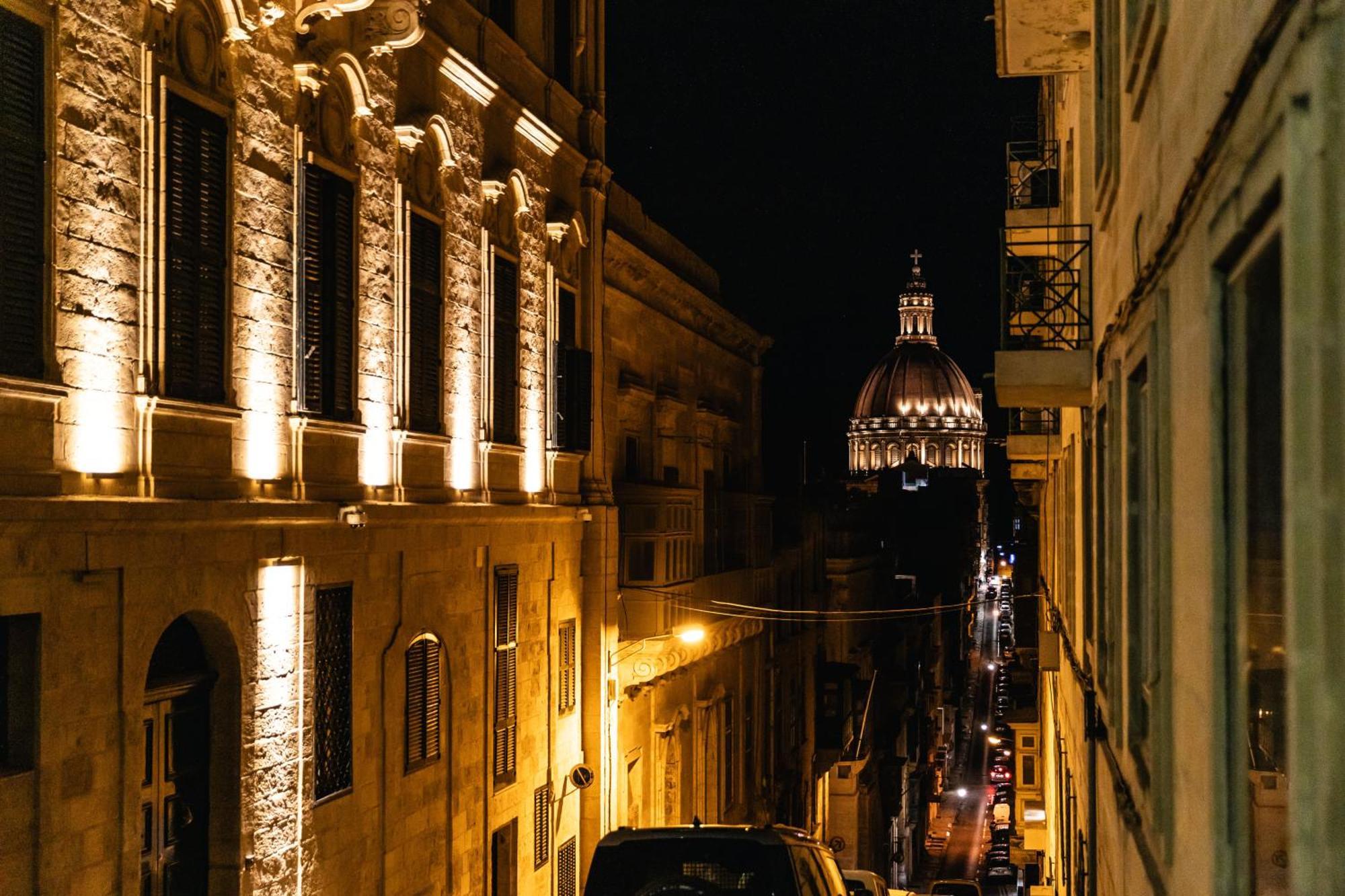 Modern Central 2Br Flat In Valletta By Arcobnb Exterior photo